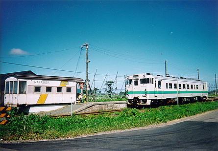 中須田